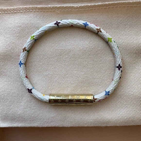 NEW Louis Vuitton Bracelet - Picture 6 of 6